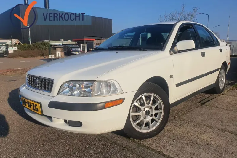 Volvo S40 (2002)