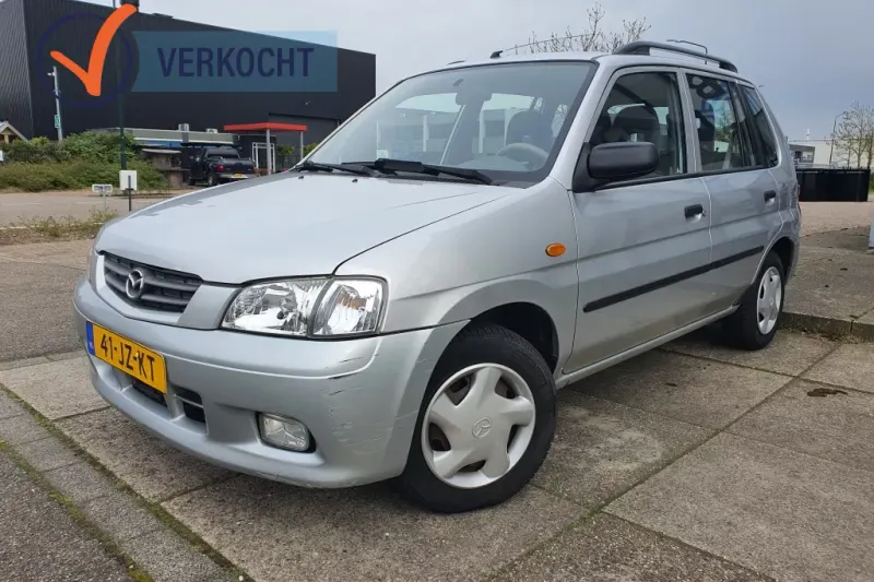 Mazda Demio (2002)