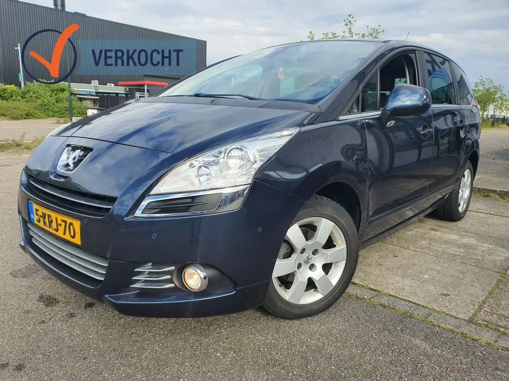 Peugeot 5008 (2013) — foto 1