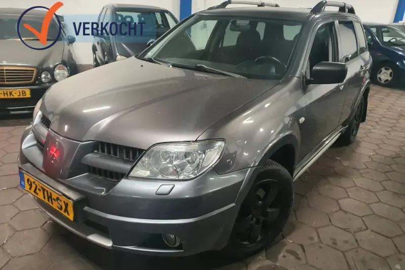 Mitsubishi Outlander (2006)
