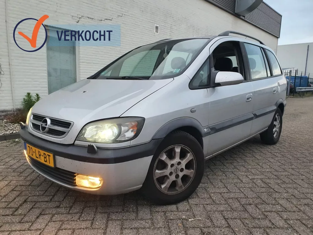 Opel Zafira (2003) — foto 1
