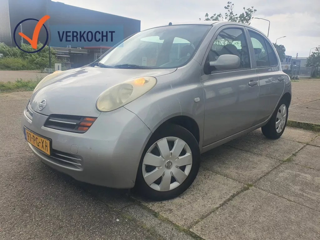 Nissan Micra (2004) — foto 1