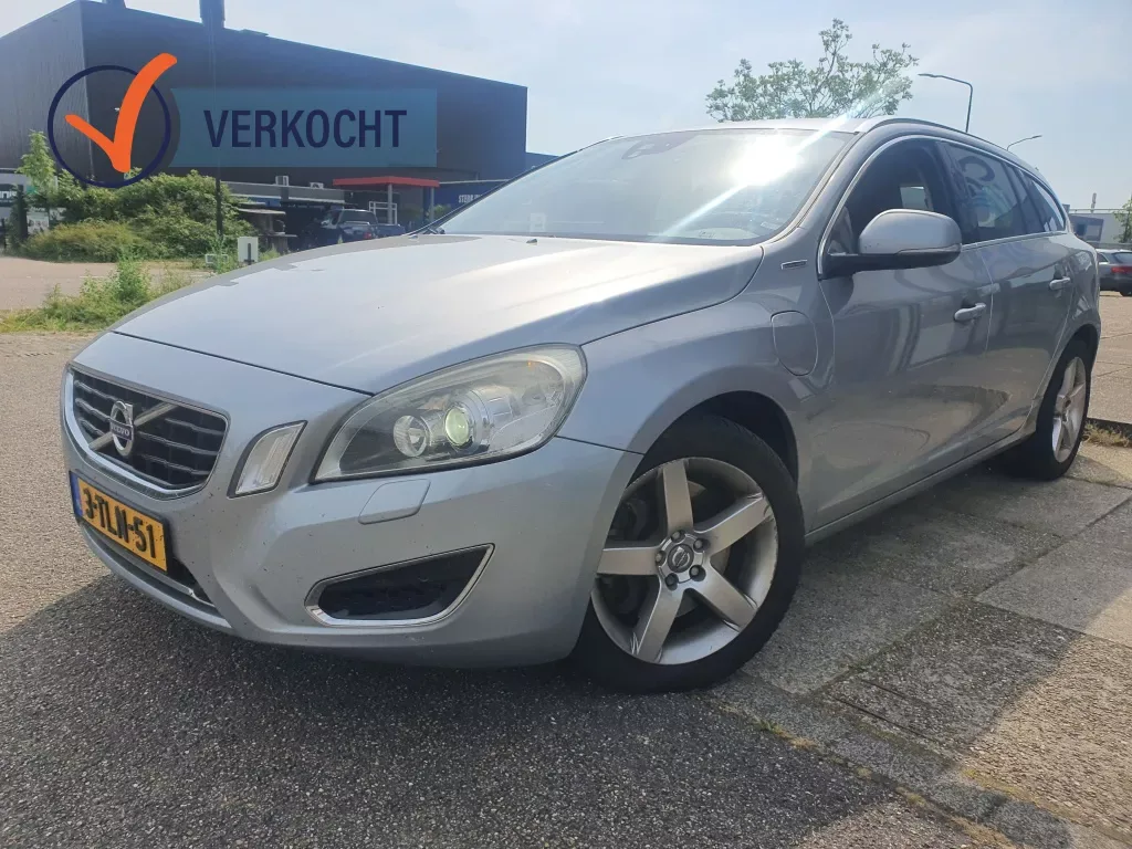 Volvo V60 (2013) — foto 1