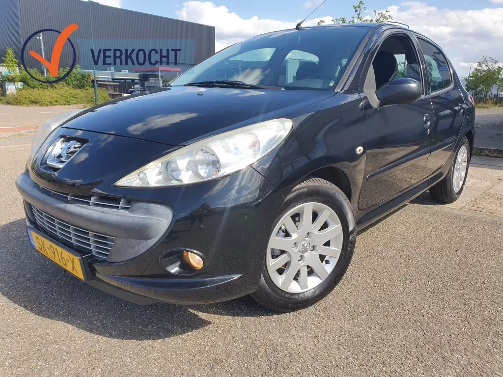 Peugeot 206+ (2009) — foto 1
