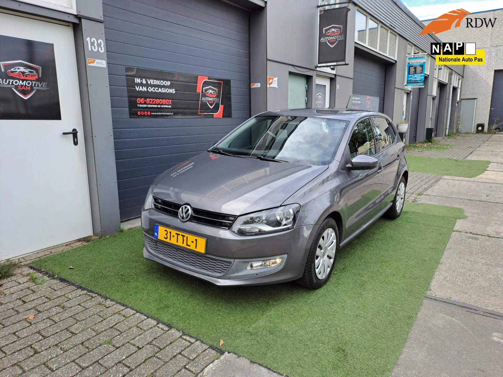 Volkswagen Polo (2012) — foto 1