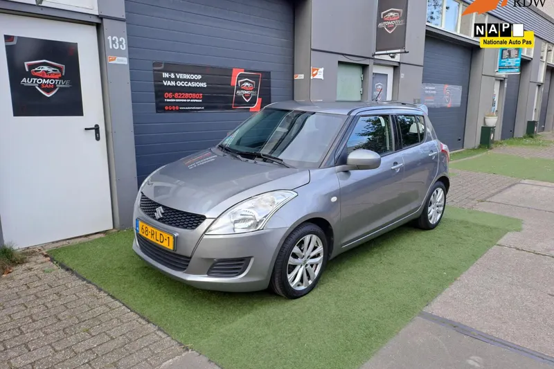 Suzuki Swift (2011)