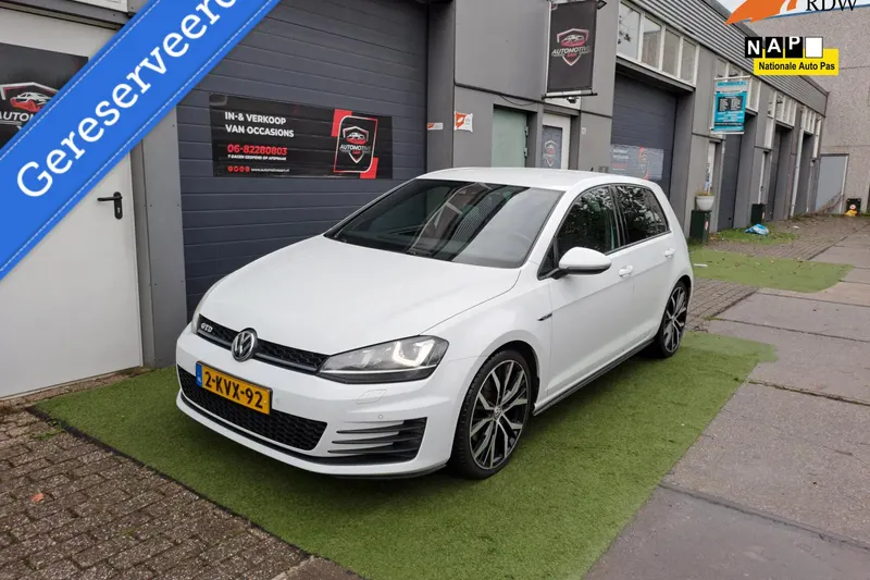Volkswagen Golf (2013)