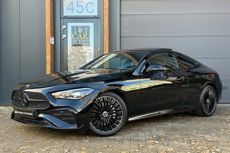 Mercedes-Benz CLE (2024)