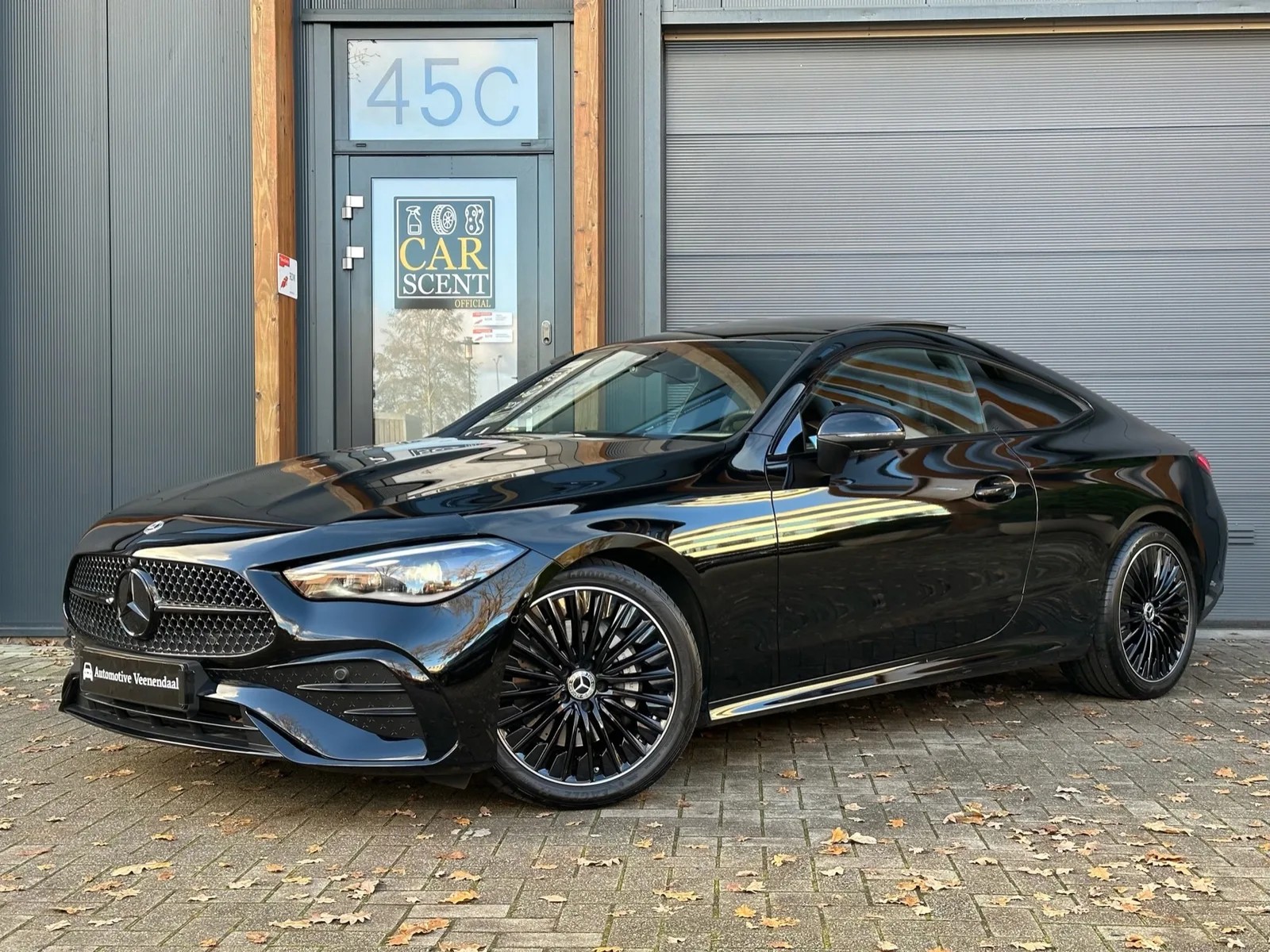 Mercedes-Benz CLE (2024) — foto 1