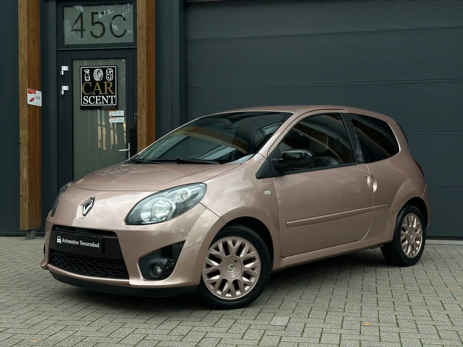 Renault Twingo (2011) — foto 1
