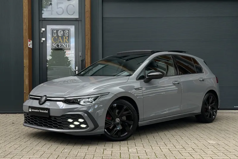 Volkswagen Golf (2023)
