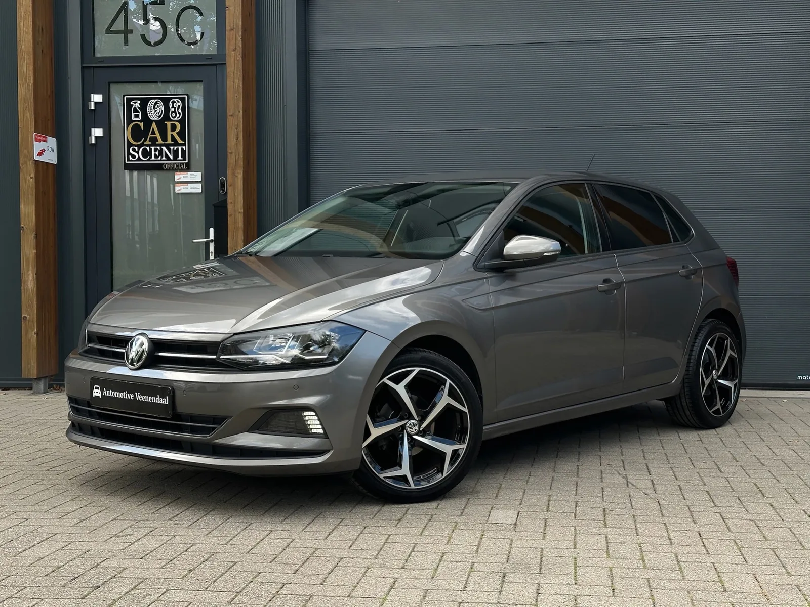 Volkswagen Polo (2018) — foto 1