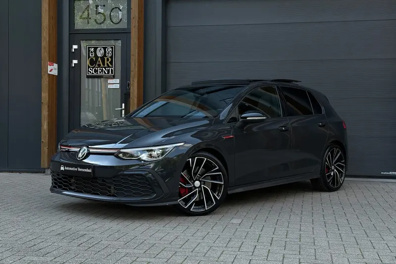 Volkswagen Golf (2021)