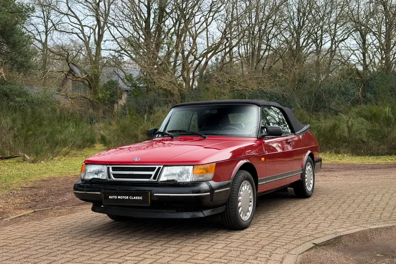 Saab 900 (1989)
