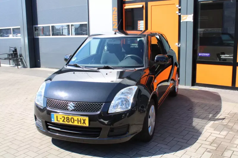 Suzuki Swift (2007)