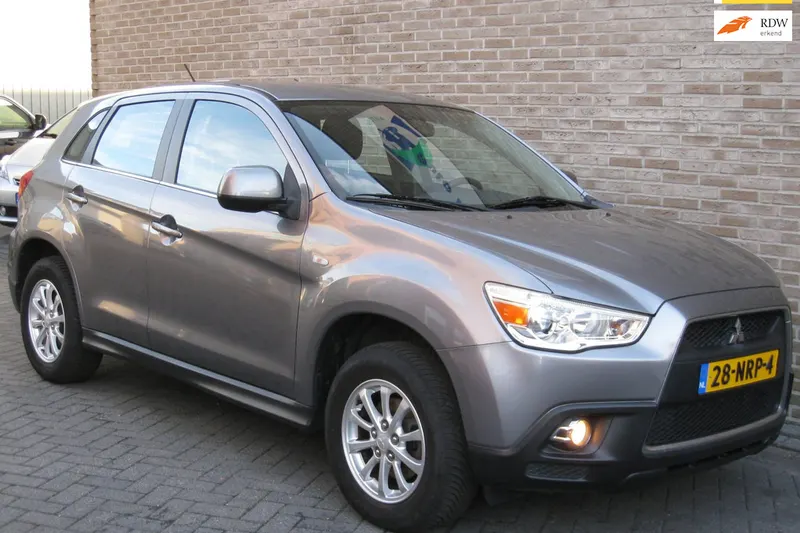 Mitsubishi ASX (2010)