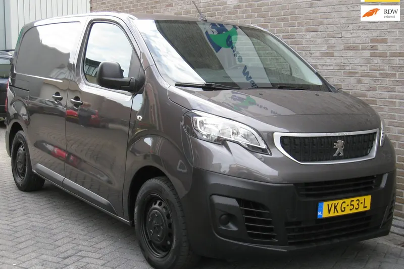 Peugeot Expert (2021)