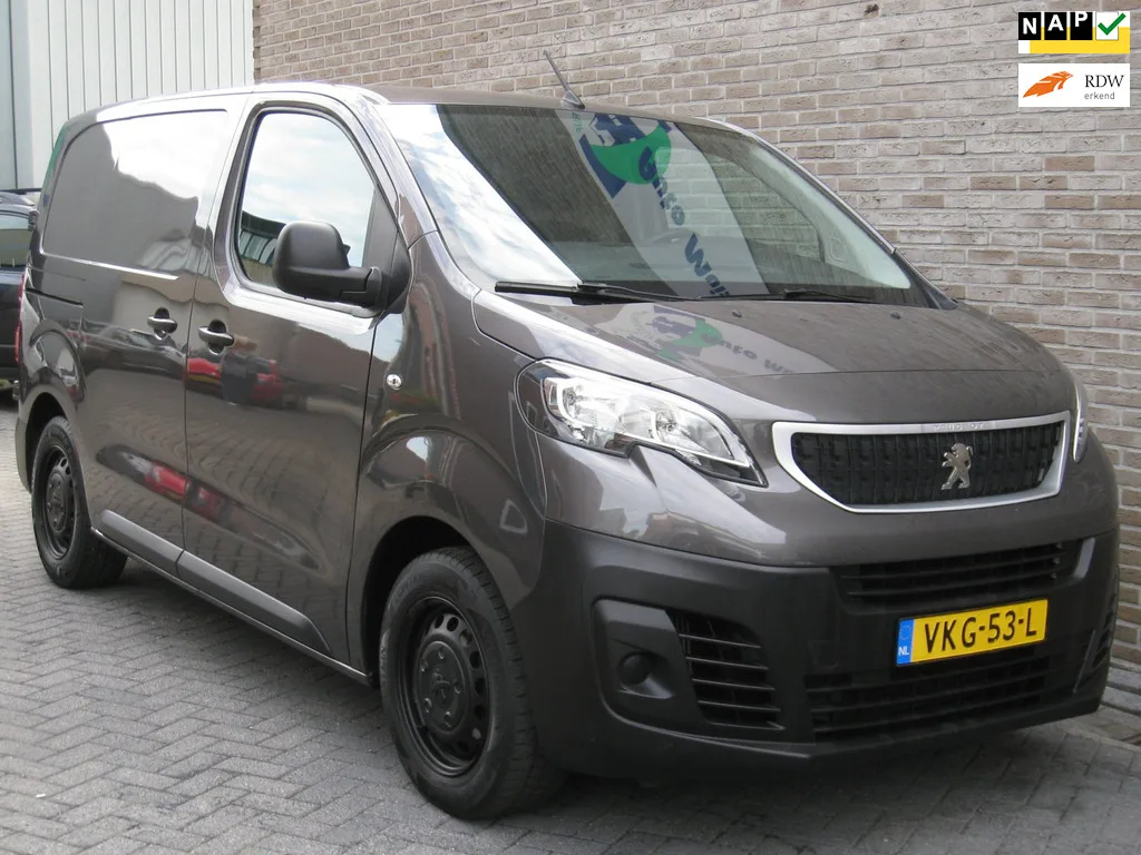Peugeot Expert (2021) — foto 1