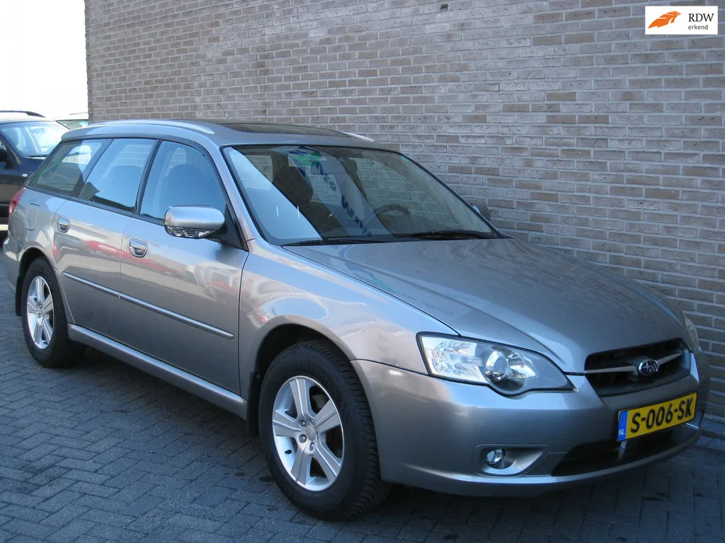 Subaru Legacy (2006) — foto 1