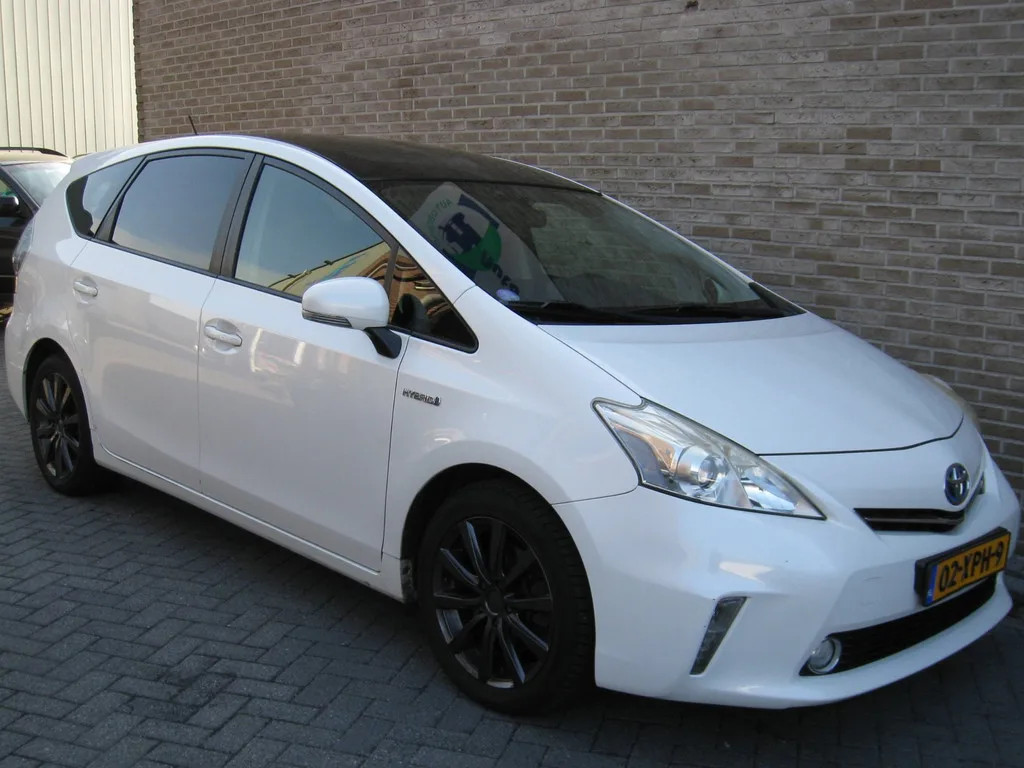 Toyota Prius (2012) — foto 1