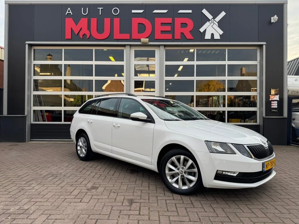 Škoda Octavia (2017) — foto 1