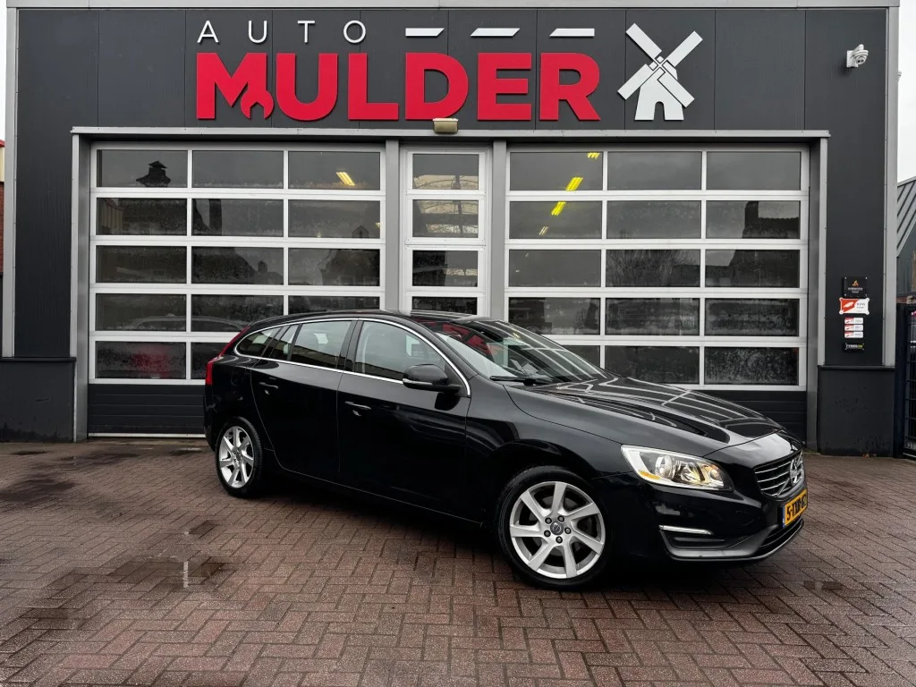 Volvo V60 (2014) — foto 1