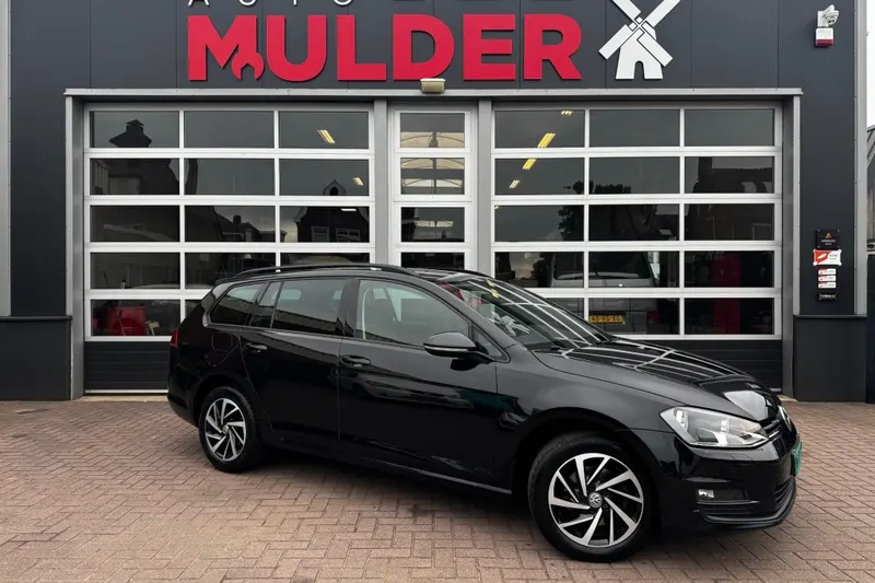 Volkswagen Golf (2015)