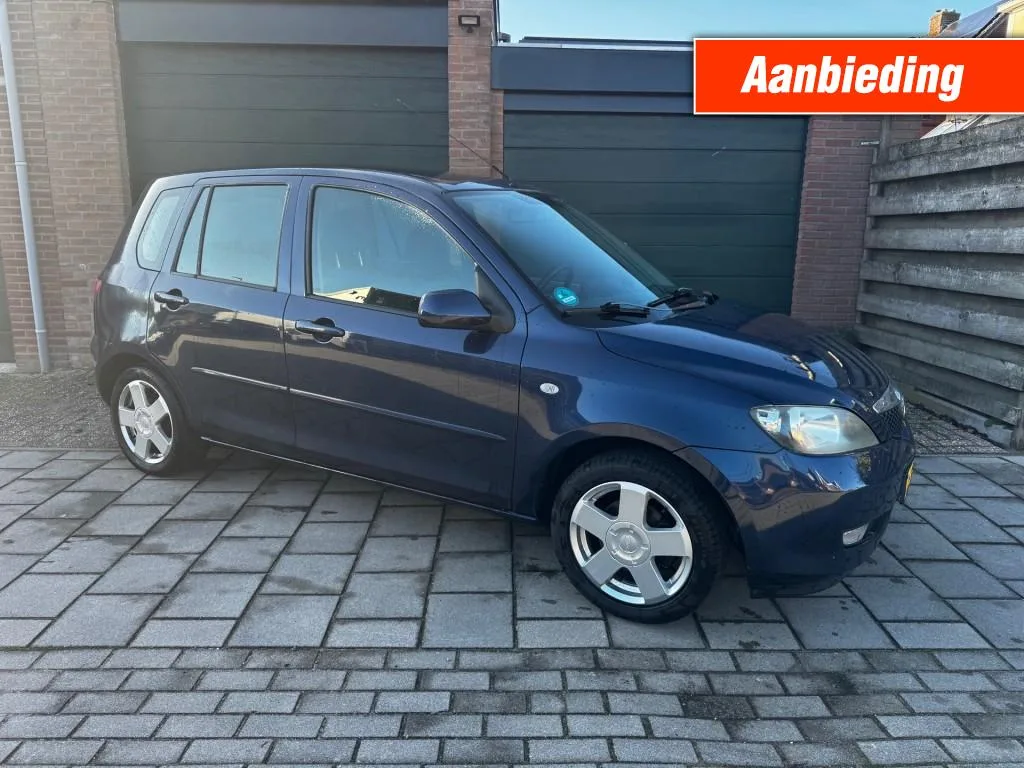 Mazda 2 (2007) — foto 1