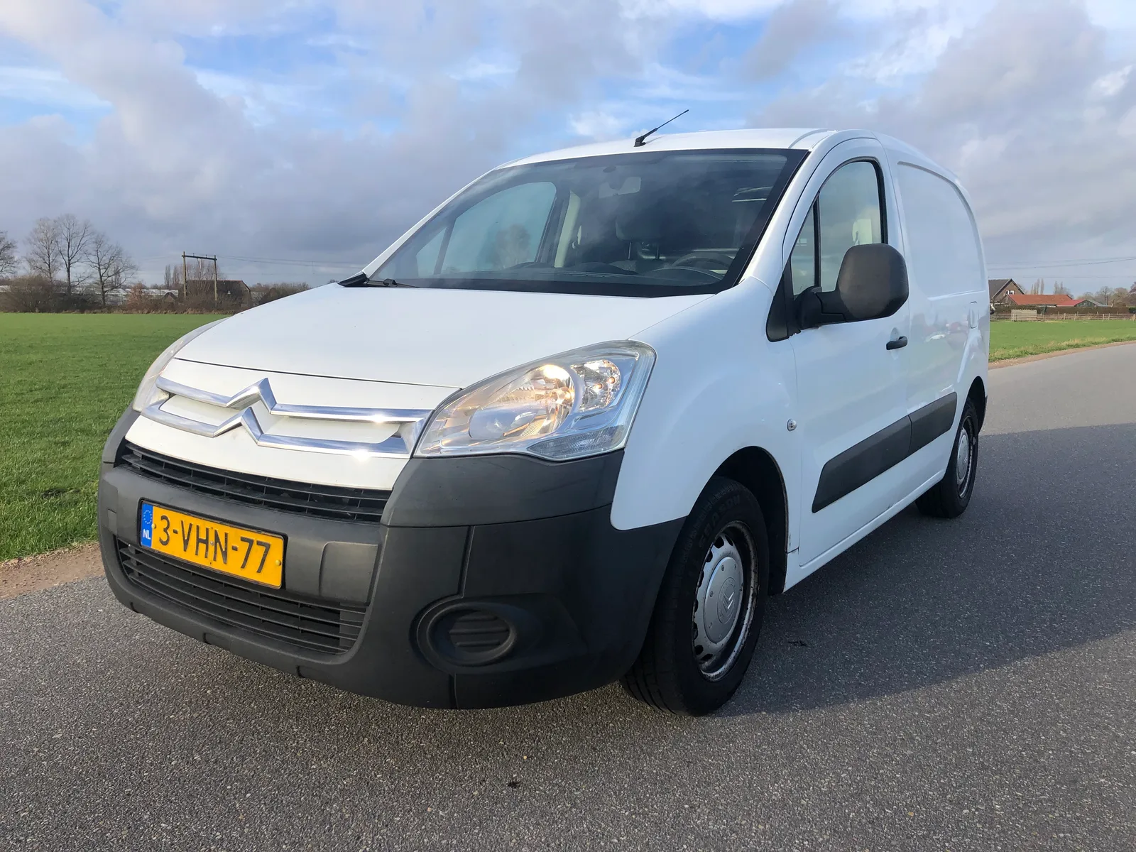 Citroën Berlingo (2010) — foto 1