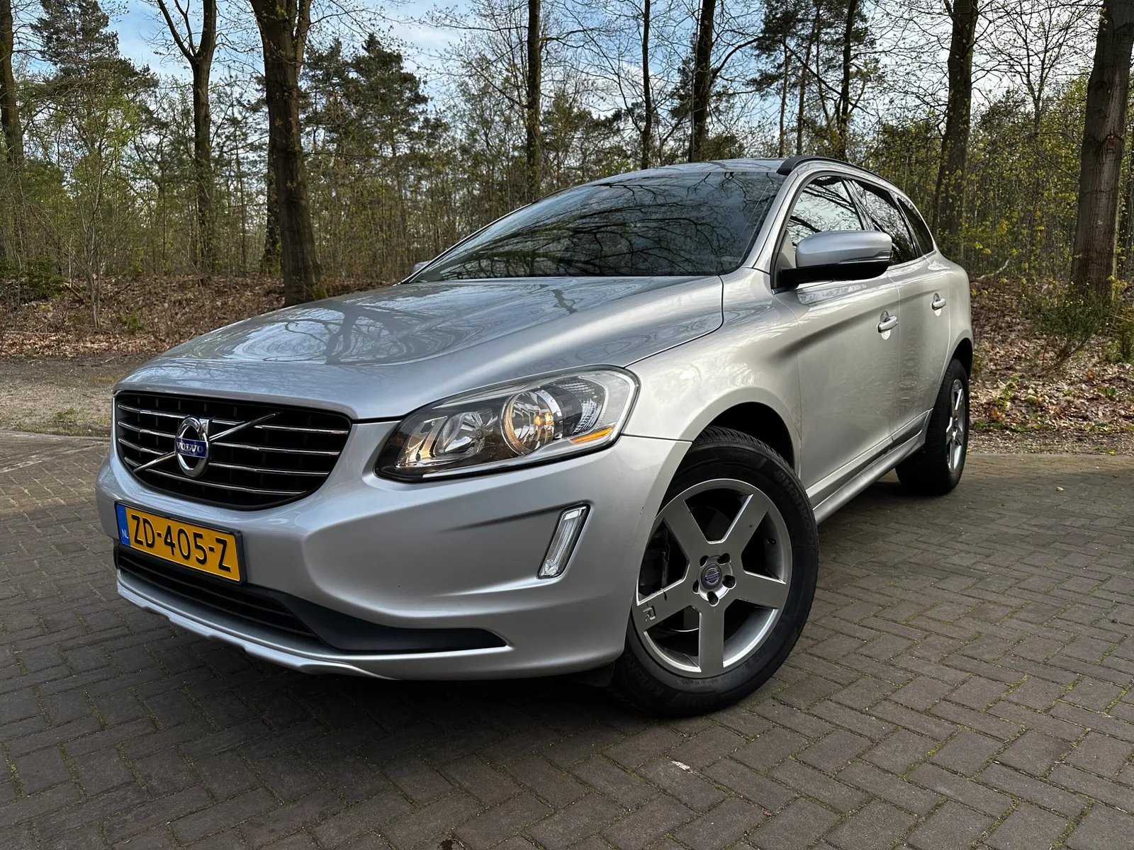 Volvo XC (2014) — foto 1