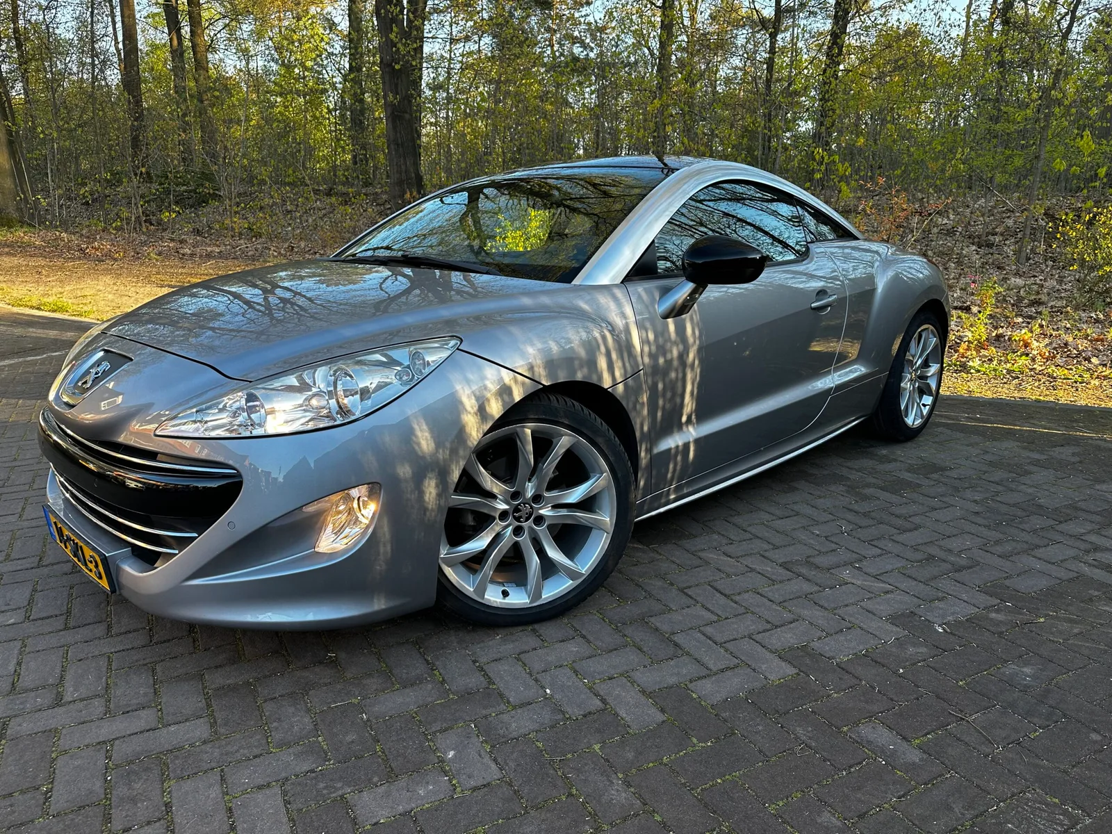 Peugeot RCZ (0) — foto 1