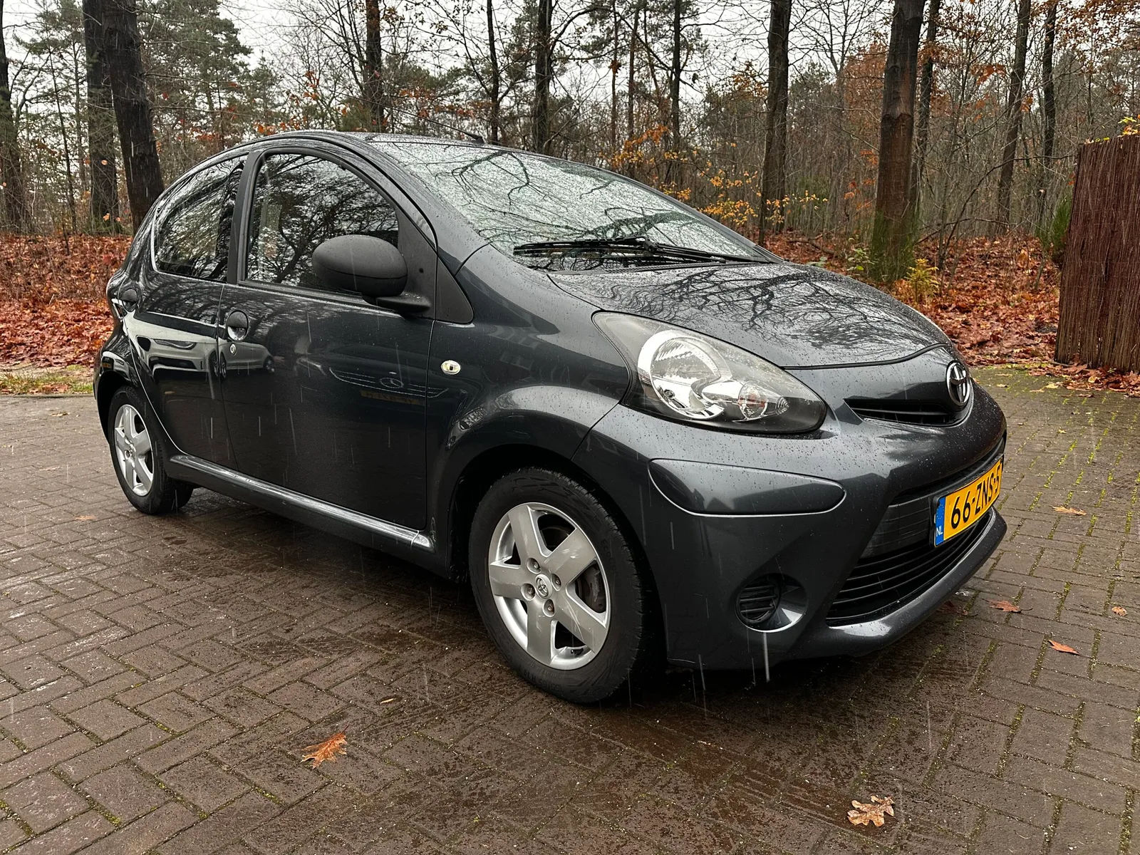 Toyota Aygo (0) — foto 1
