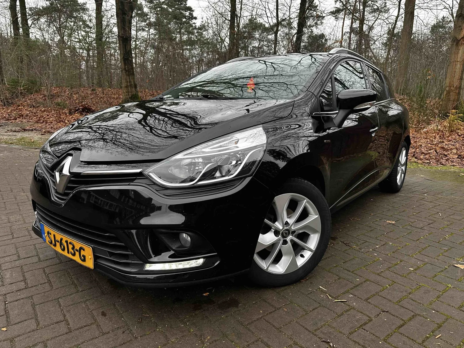 Renault Clio (2018) — foto 1