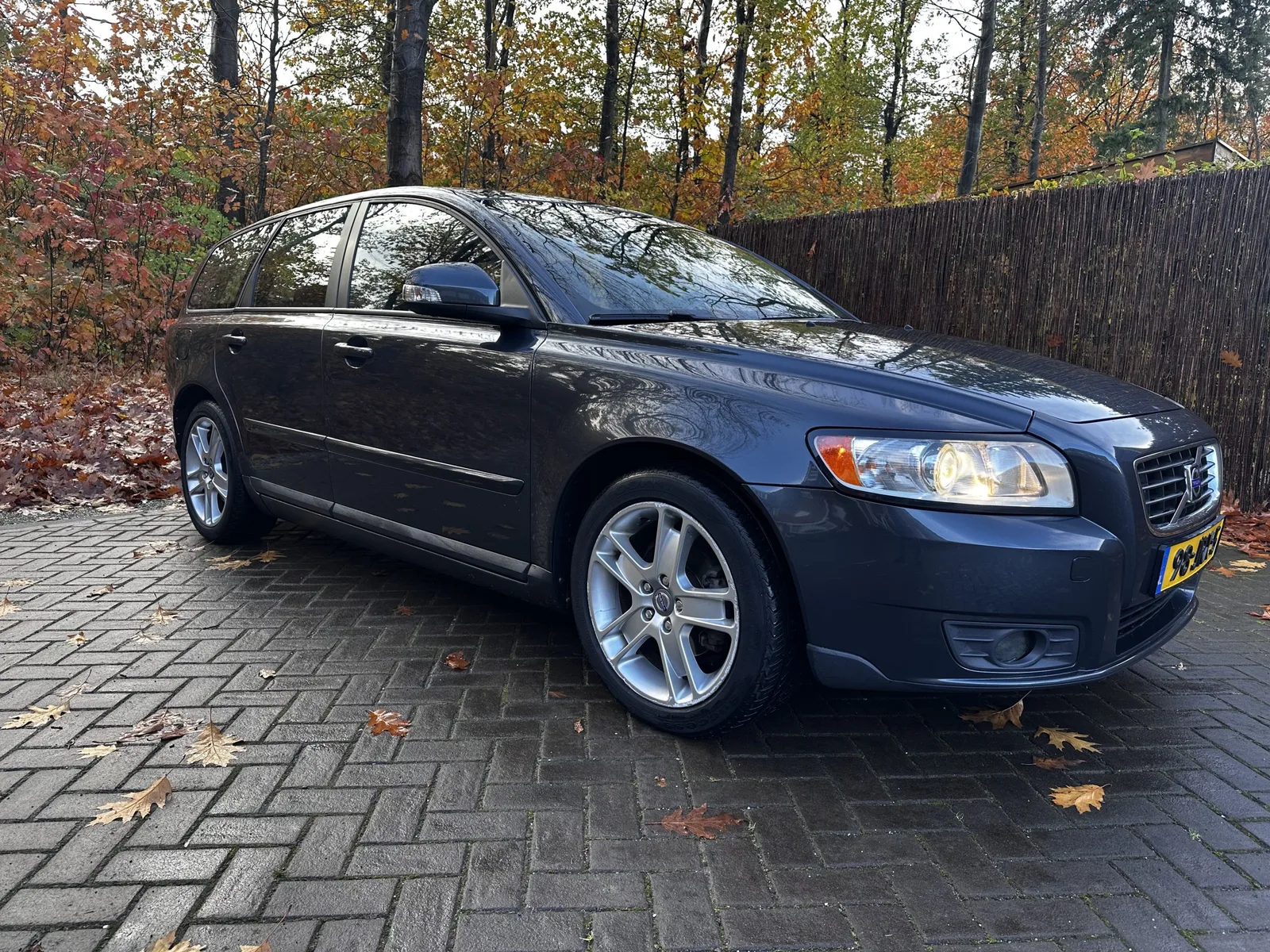 Volvo V50 (2009) — foto 1