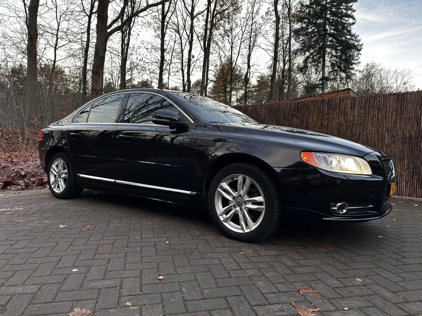 Volvo S80 (2012) — foto 1