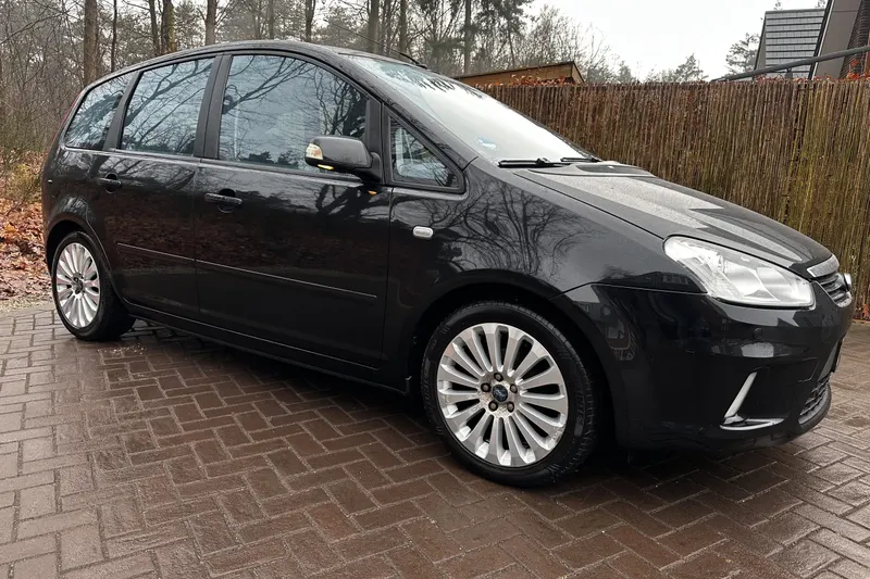 Ford C-Max (0)