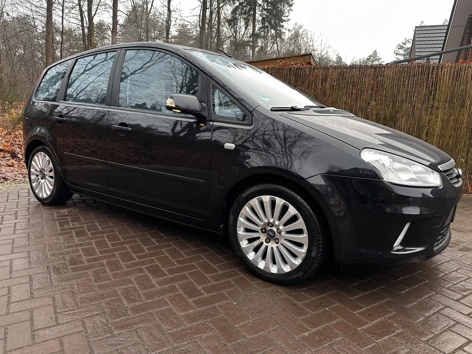 Ford C-Max (0) — foto 1