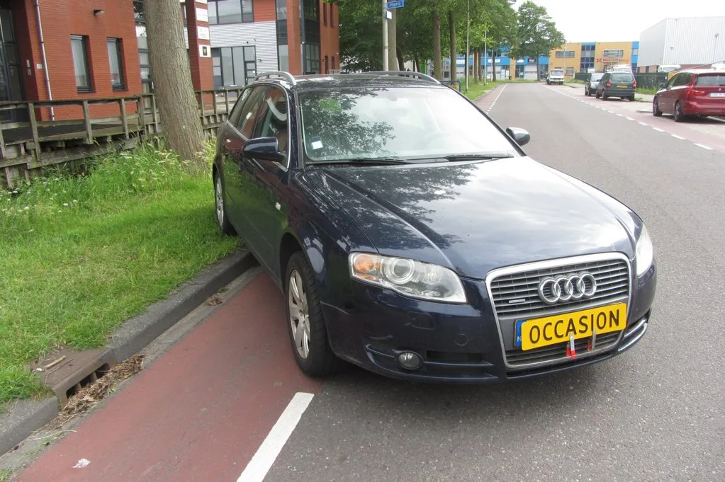 Audi A4 (2006) — foto 1