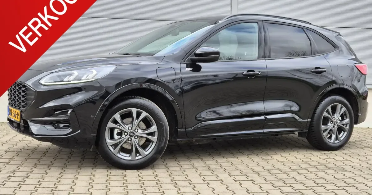Ford Kuga (2023) — foto 1