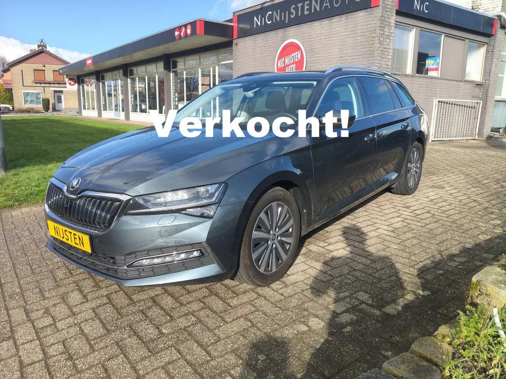 Škoda Superb (2021) — foto 1