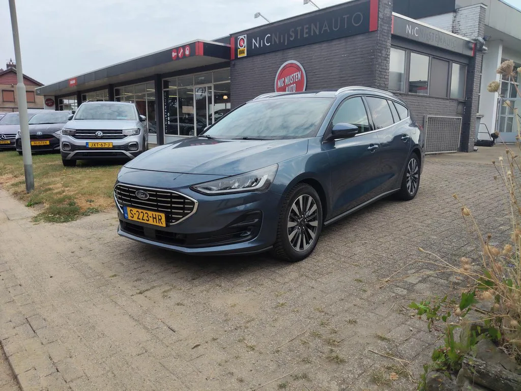 Ford Focus (2023) — foto 1