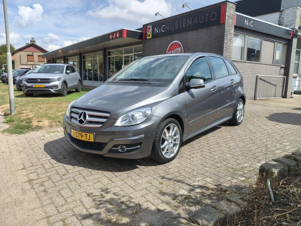 Mercedes-Benz B-Klasse (2008) — foto 1