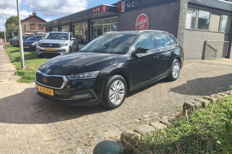 Škoda Octavia (2023)