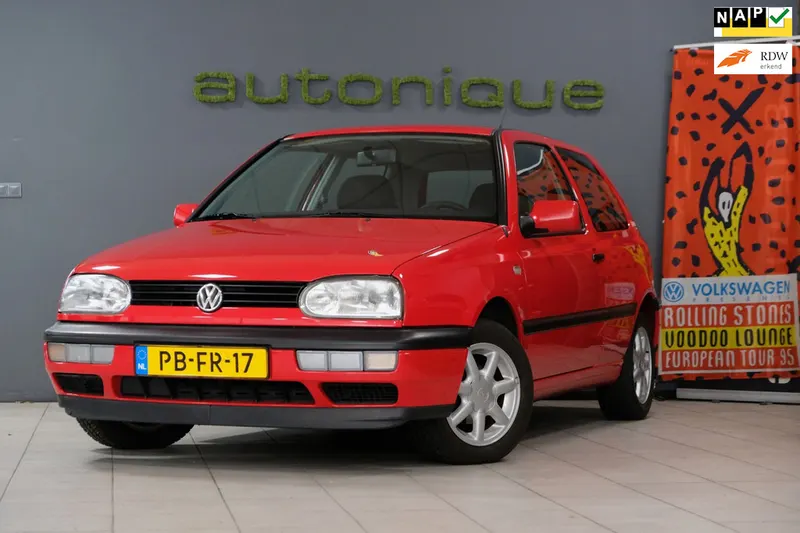 Volkswagen Golf (1996)