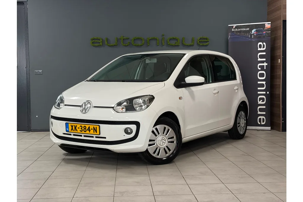 Volkswagen Up! (2013) — foto 1