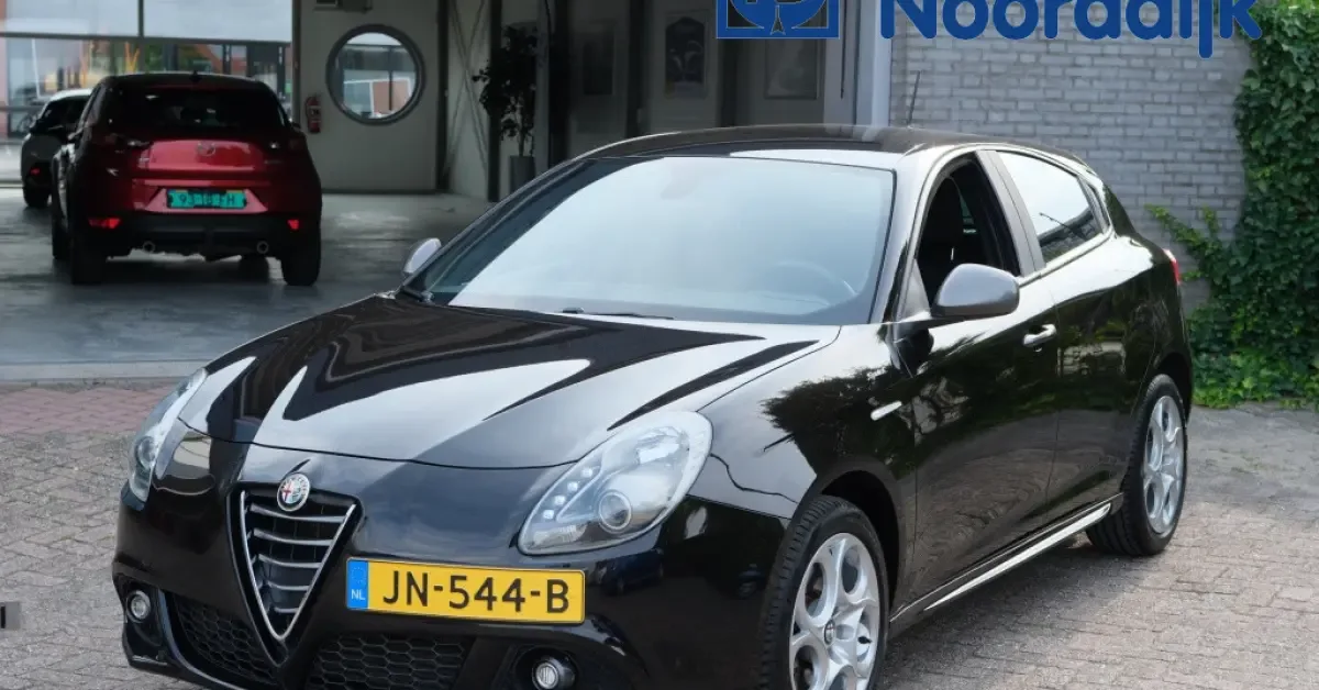 Alfa Romeo Giulietta (2016) — foto 1