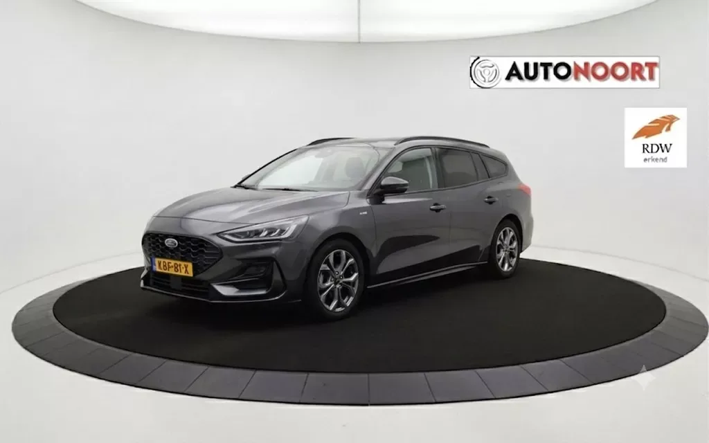 Ford Focus (2023) — foto 1