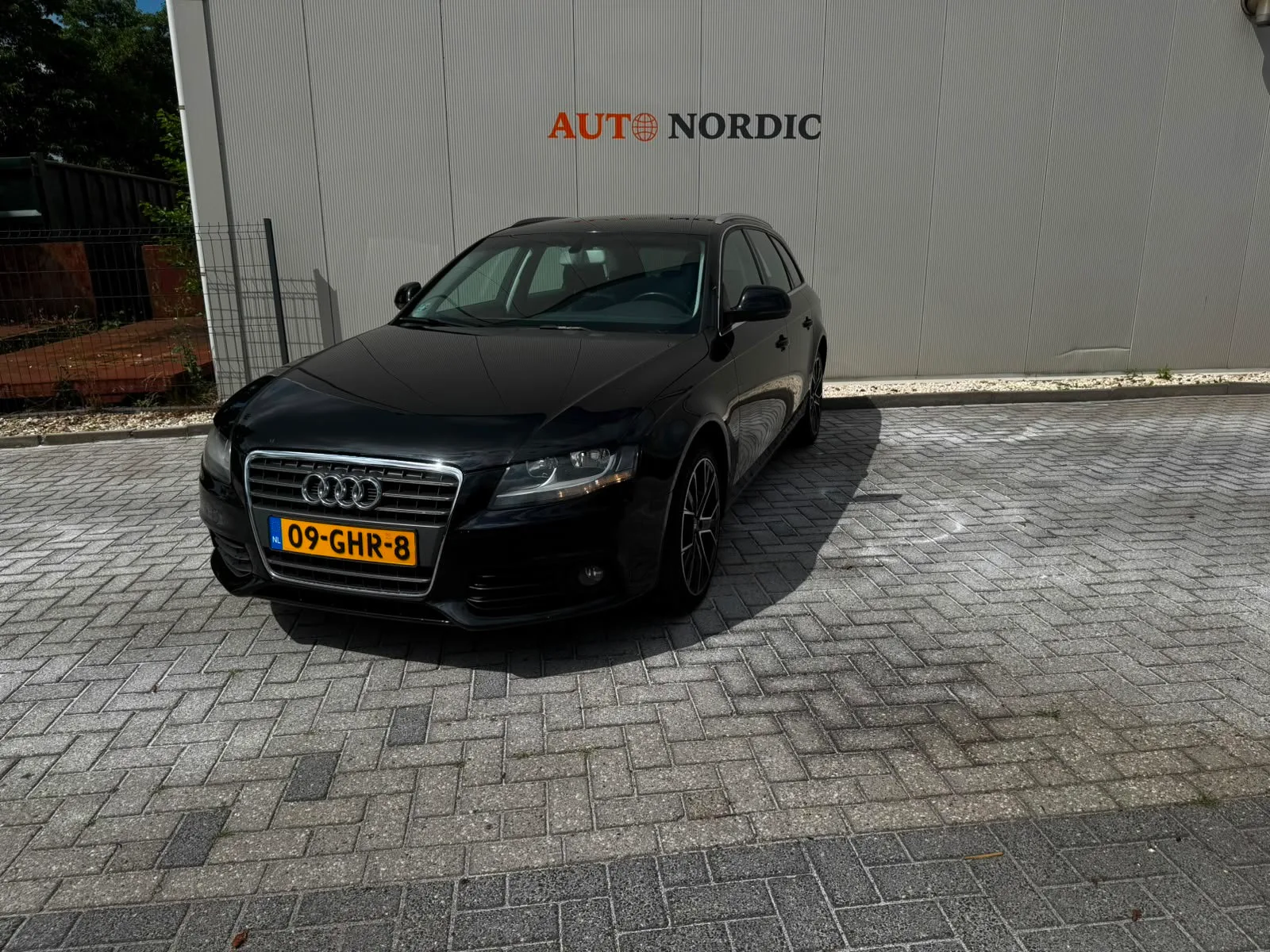 Audi A4 (2008) — foto 1