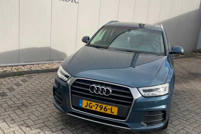 Audi Q3 (2015)