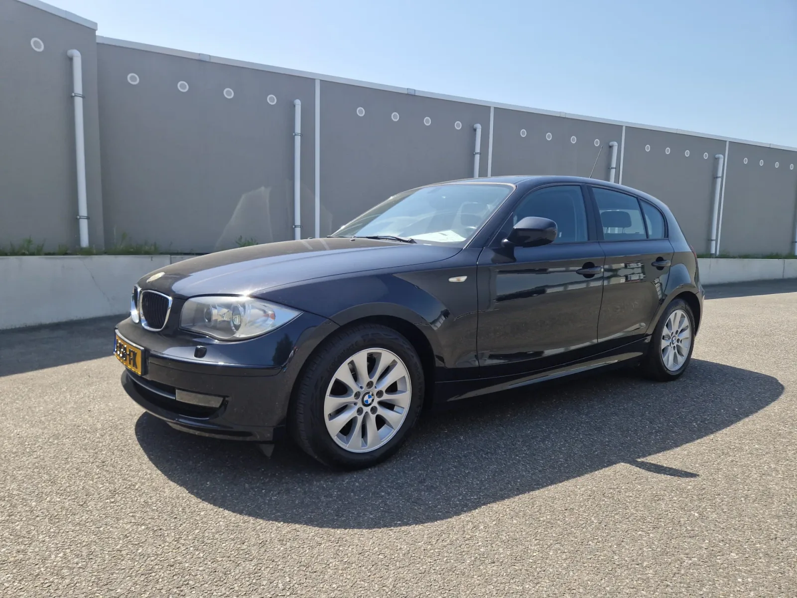 BMW 1-Serie (2011) — foto 1